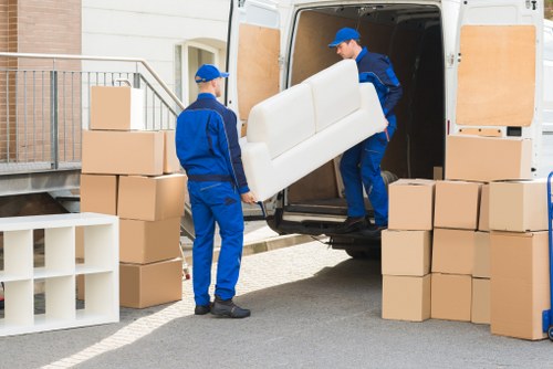Flexible warehouse-style business storage in Goodmayes for growing companies